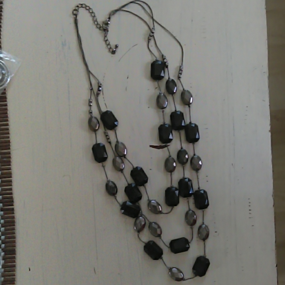 Black and gun metal bead necklace